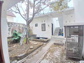 Villa Hook 344 m² Dekat Aston Inn Batu – 8 Kamar + View Gunung & Kota
