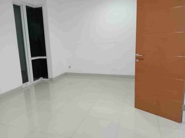 Di Jual atau di Sewakan Rumah 2 Lantai Dalam Cluster di Citra Gran Cibubur
