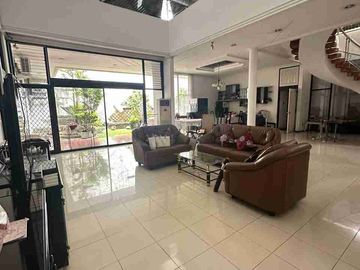 Dijual Rumah Raya Satelit Surabaya Barat