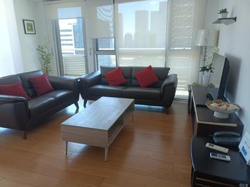 Two Bedroom Facing Inner Complex in One Serendra East Tower For Rent