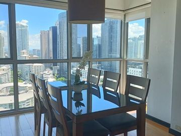 Two Bedroom Facing Inner Complex in One Serendra East Tower For Rent