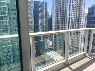 Two Bedroom Facing Inner Complex in One Serendra East Tower For Rent