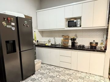 Dijual Rumah Siap Huni + Ev Charger Dekat Stan dan Stasiun di Jurang Mangu Permai