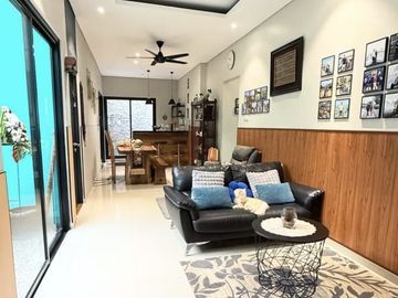 Dijual Rumah Siap Huni + Ev Charger Dekat Stan dan Stasiun di Jurang Mangu Permai