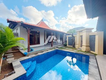 KBP0983 villa with joglo design in sanur