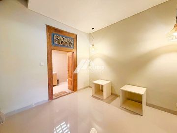 KBP0983 villa with joglo design in sanur