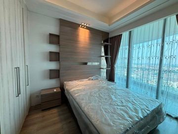 Disewakan Apartemen St. Moritz New Presidential 3BR Private Lift