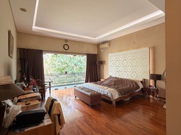 Rumah Nuansa Villa Bali Cluster Sutera Buana - Alam Sutera