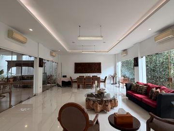 Rumah Nuansa Villa Bali Cluster Sutera Buana - Alam Sutera
