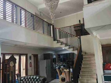 JUAL RUMAH DI MAMPANG PRAPATAN JAKARTA SELATAN