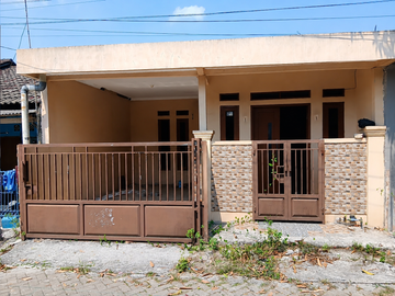 Dijual Rumah dibawah Harga Pasar Area Industri Strategis di Kabupaten Tangerang