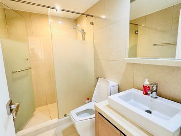 FOR RENT | 1-BR Fully Furnished Condo Unit