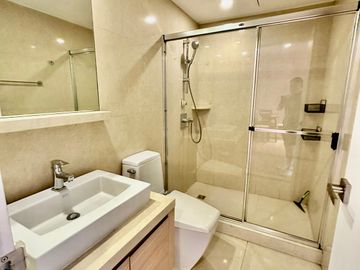 FOR RENT | 1-BR Fully Furnished Condo Unit