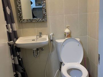 DISEWAKAN MURAH APARTEMEN MIDTOWN TOWER DAKOTA TYPE STUDIO DI SERPONG TANGERANG