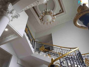 DIJUAL RUMAH MEWAH DIPULO GEBANG JAKARTA TIMUR
