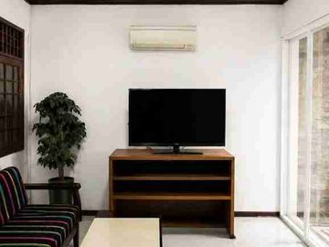 DIJUAL RUMAH DIPASAR MINGGU JAKARTA SELATAN
