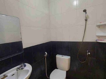 DISEWAKAN RUMAH METLAND PURI