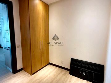 For Rent: Fully-furnished 4 Bedroom with own bathroom each, M Residences, Acacia Estates, Taguig