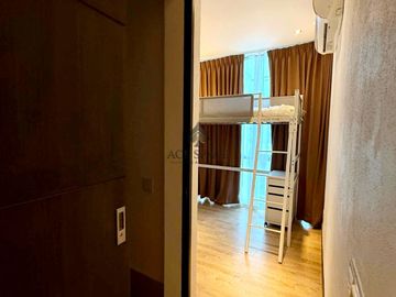 For Rent: Fully-furnished 4 Bedroom with own bathroom each, M Residences, Acacia Estates, Taguig