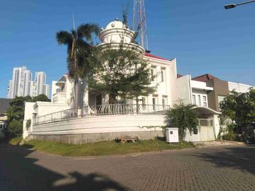 RUMAH MEWAH MURAH VILLA VALENSIA SELANGKAH DARI PAKUWON MALL  LENMARC CITRALAND BARAHA FAMILY SURABAYA