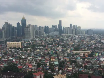 2 bedroom condominium unit Sheridan Towers for rent