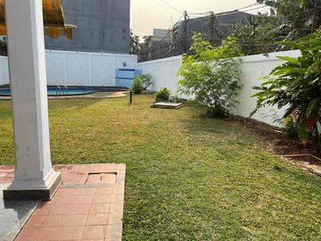RUMAH MEWAH KEMANG JAKARTA SELATAN