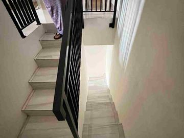 rumah kost exclusive 2 gate system bisa jalan kaki ke kampus Top Nasional