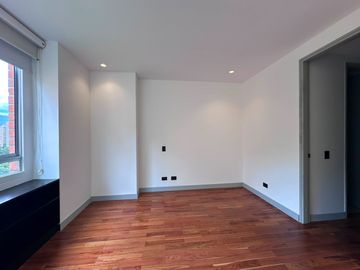 Apartamento en Arriendo en La Calera, Poblado Medellín Antioquia