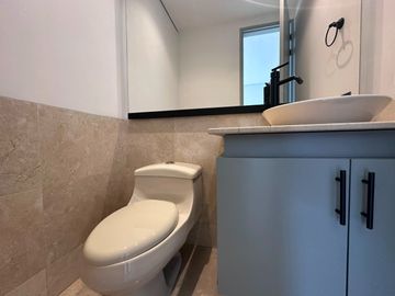Apartamento en Arriendo en La Calera, Poblado Medellín Antioquia