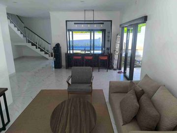 Disewa Rumah Semi Villa Aesthetic