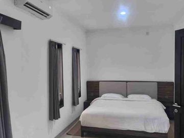 Disewa Rumah Semi Villa Aesthetic