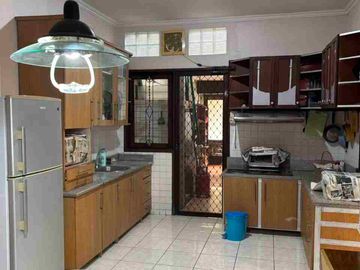 Dijual Rumah Citraland Crystal Golf
