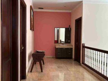 Dijual Rumah Citraland Crystal Golf