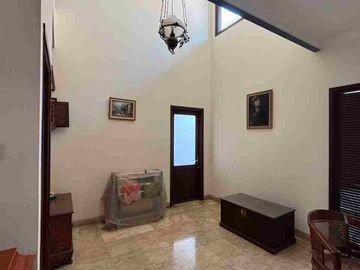 Dijual Rumah Citraland Crystal Golf