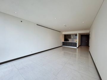 BRAND NEW UNIT IN PARK CENTRAL SOUTH TOWER, MAKATI