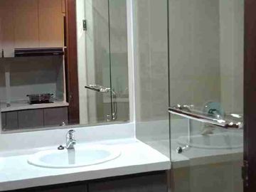 DISEWAKAN CEPAT APARTEMEN U RESIDENCE KARAWACI TOWER 1 STUDIO FULL FURNISHED