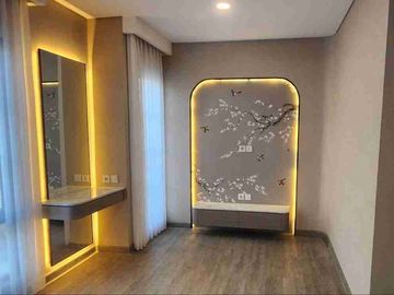 Rumah Mansion Nine 150 meter dr Gate Utama Perumahan