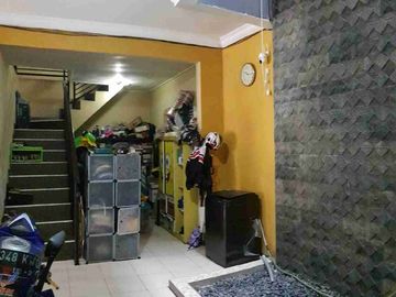 Jual Cepat Rumah 2 Lantai Pondok Pekayon Indah Selangkah ke Grand Galaxy City