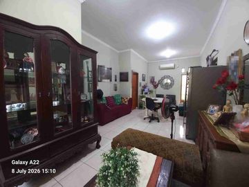 Dijual rumah model klasik modern di phr, bebas banjir dekat Summarecon kota Bekasi