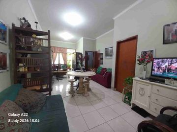 Dijual rumah model klasik modern di phr, bebas banjir dekat Summarecon kota Bekasi