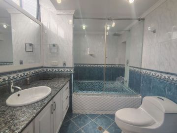 Apartamento en Arriendo en Los Balsos, Poblado Medellín Antioquia