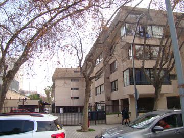 Humberto Trucco - Plaza Ñuñoa