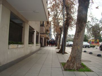 Humberto Trucco - Plaza Ñuñoa