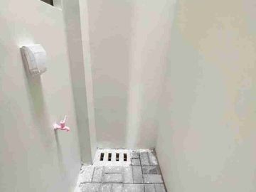 Disewakan Rumah Baru 3 Lantai Lavon Swan City Harga Termurah
