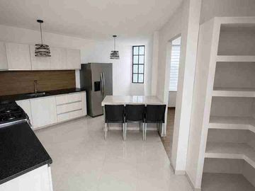 Excel casa en venta centro Zinacantepec en privada