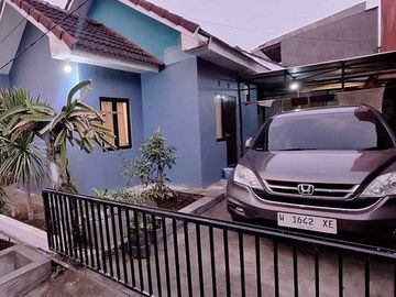 Jual Rumah Second Harga Terjangkau | Tanah 92 m², SHM & Parkir Luas