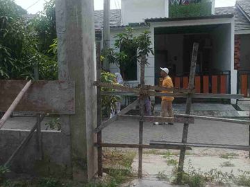 TAKE OVER RUMAH 45jt cicilan 3,1jt Bekasi timur Regensi