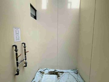 Disewakan Rumah Baru Suvarna Sutera