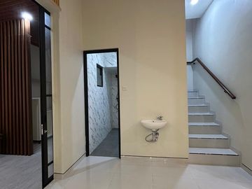 Dijual Rumah Baru Tambak Medokan Ayu Rungkut MERR REV.A589