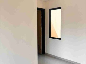 Disewakan Murah Rumah Baru Suvarna Sutera
